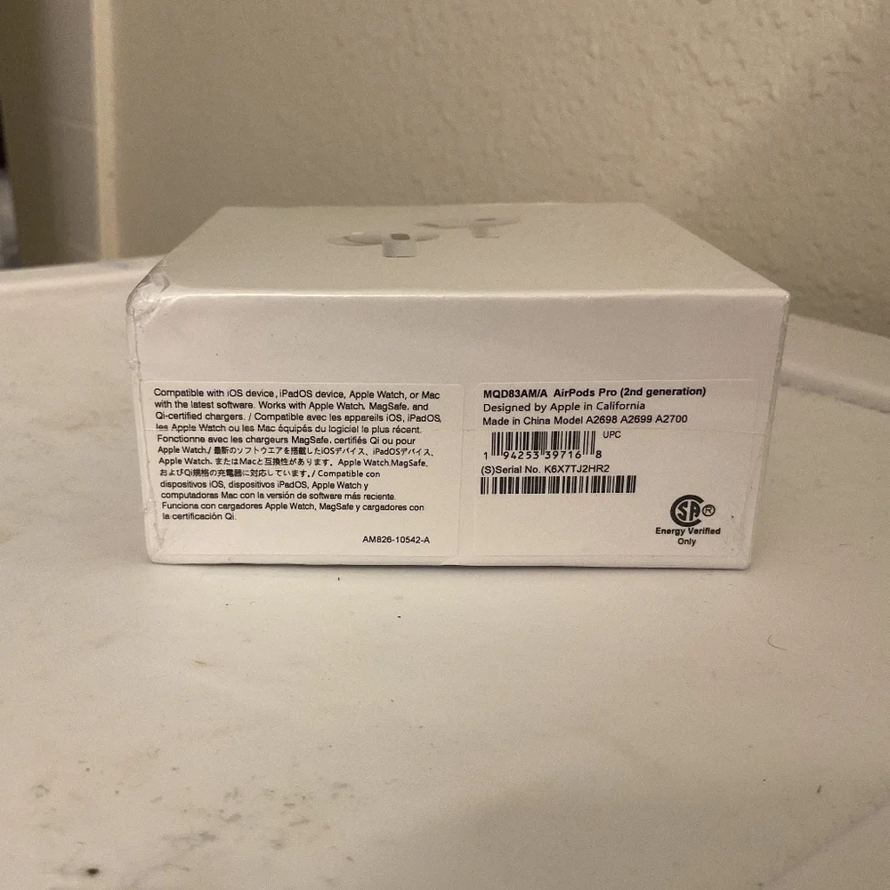 *NEW* Apple AirPod Pro’s (2nd Generation)